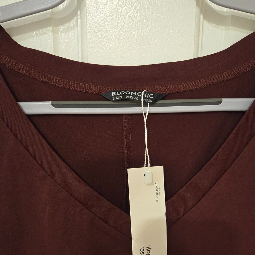 NWT BloomChic burgundy tie-back top - Size 22/24 - Picture 5 of 7